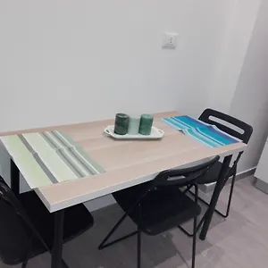 https://la-finestra-su-san-luca.emilia-romagnahotels.net