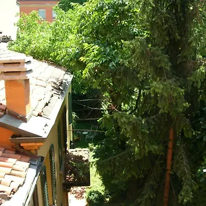 https://nice-apartments-in-downtown.emilia-romagnahotels.net